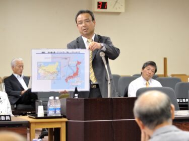 地方議員とは何をする人なのか、どういう立場なのか？【報酬・兼業・資格・権限・立場】